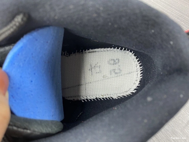 HYPE 12 130690 Jordan (2016) Flu 002 Retro Game 0728